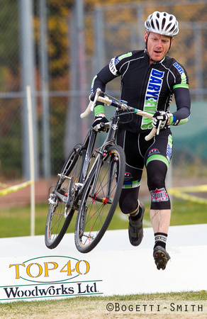 bogetti-smith_1110_cyclocross_18021