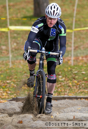 bogetti-smith_1110_cyclocross_18015